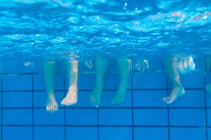 名古屋の本格アミューズメントカジノ「PARADIA NAGOYA」｜ポーカー初心者歓迎！入門から本場の体験まで